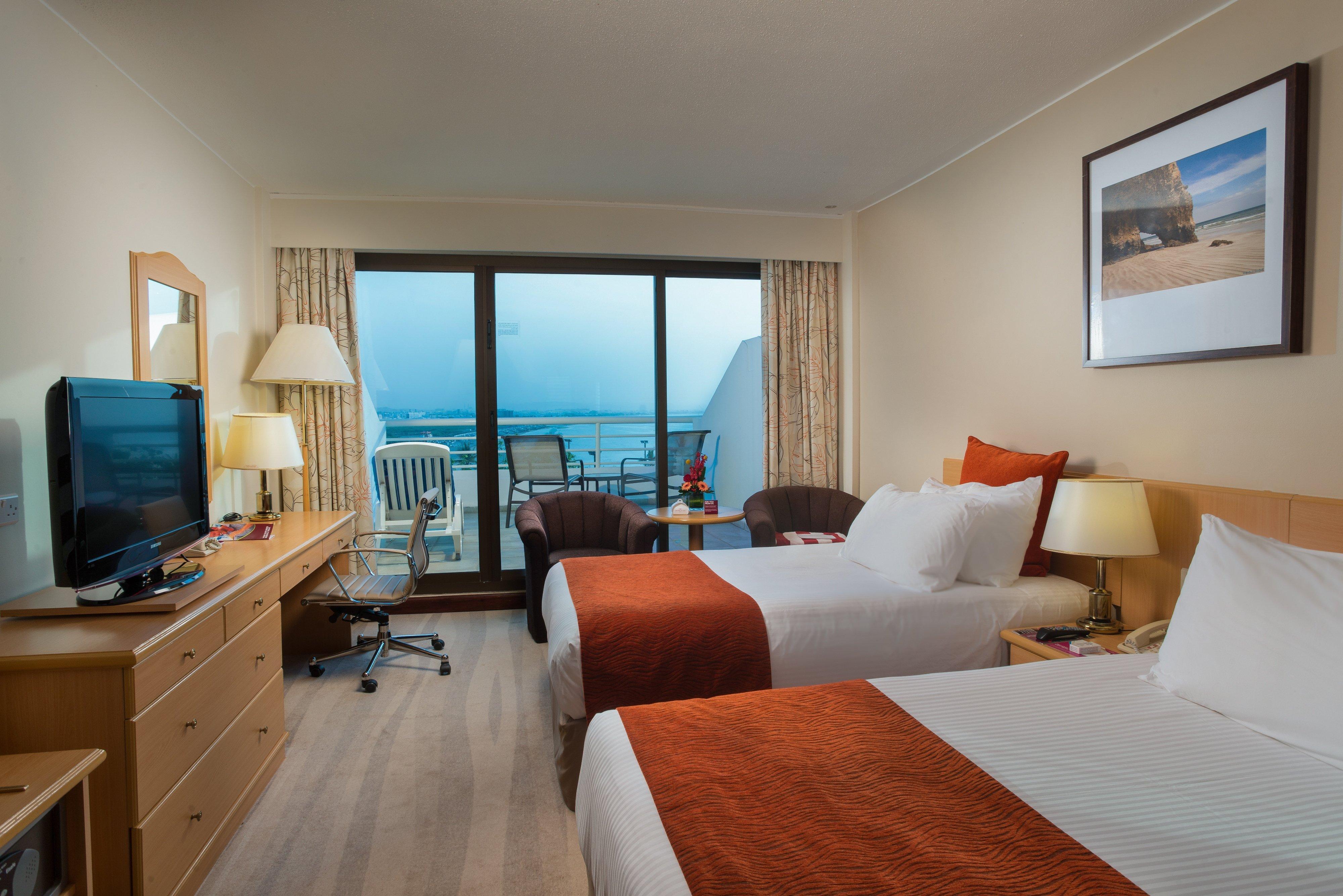 Готель Crowne Plaza Muscat By Ihg Екстер'єр фото