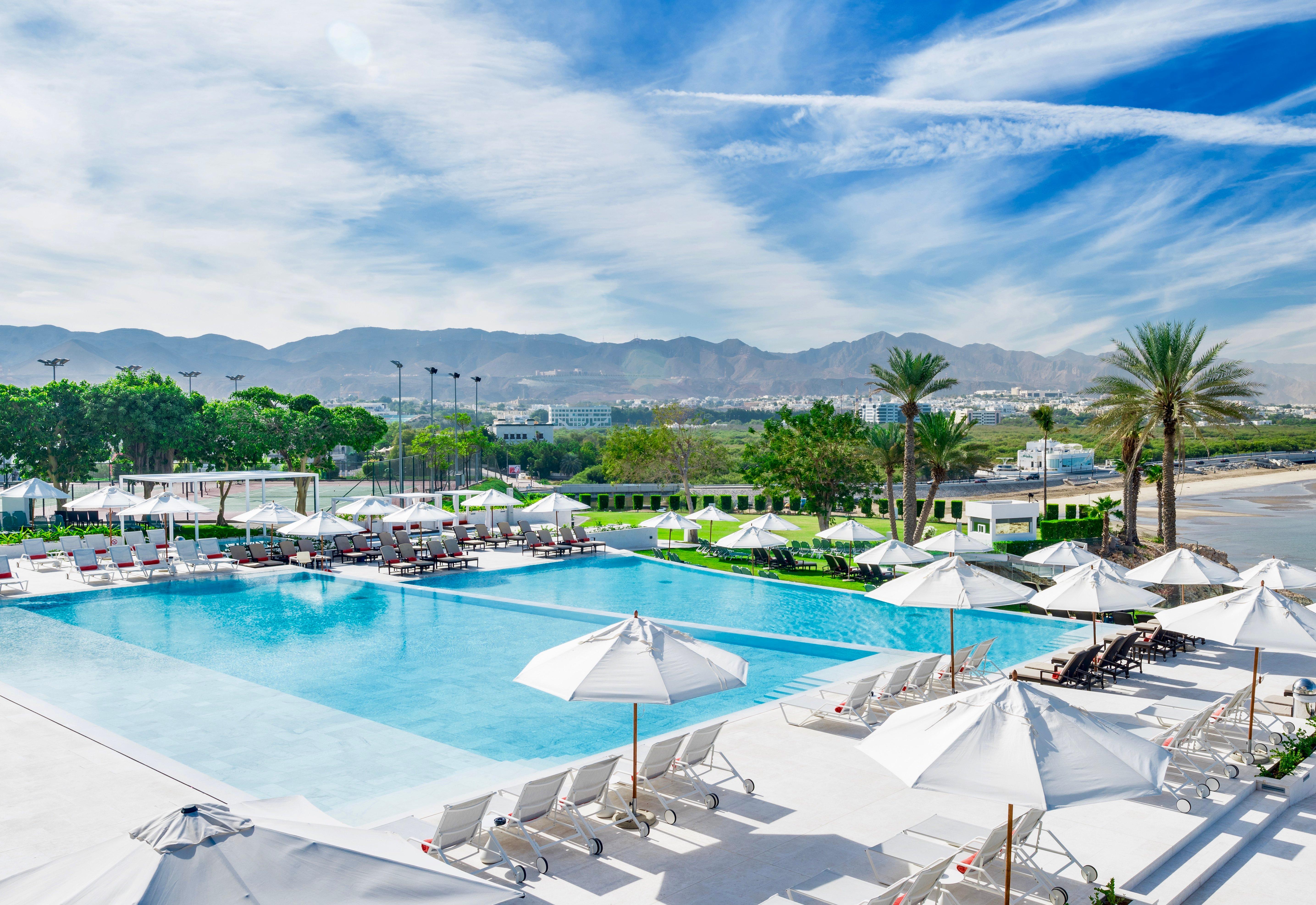 Готель Crowne Plaza Muscat By Ihg Екстер'єр фото